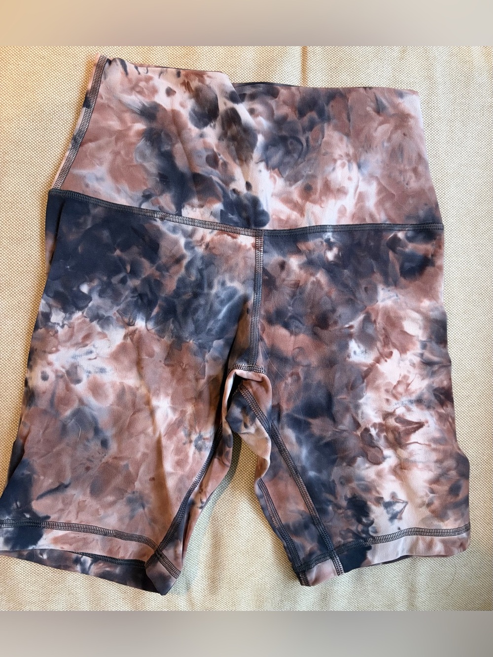 Lululemon Athletica high-rise shorts